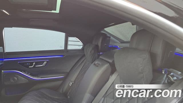 Mercedes-Benz S-Class 2021 — Photo 31/37