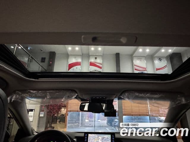 Toyota Camry 2024 — Photo 9/19