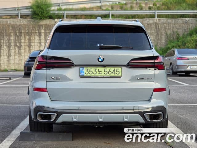 BMW X5 2025 — Фото 3/20