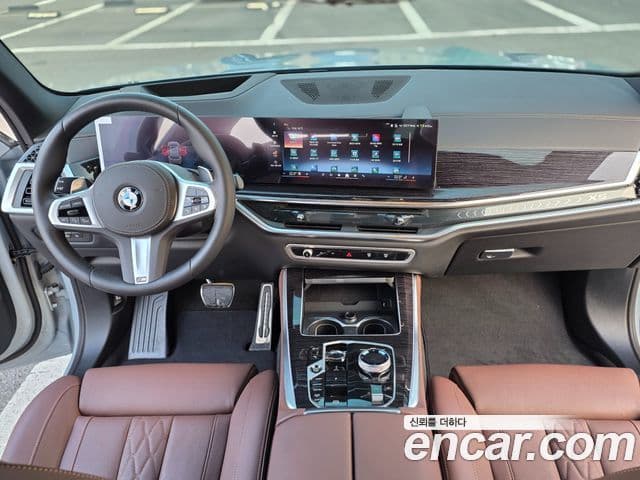 BMW X5 2025 — Фото 6/20