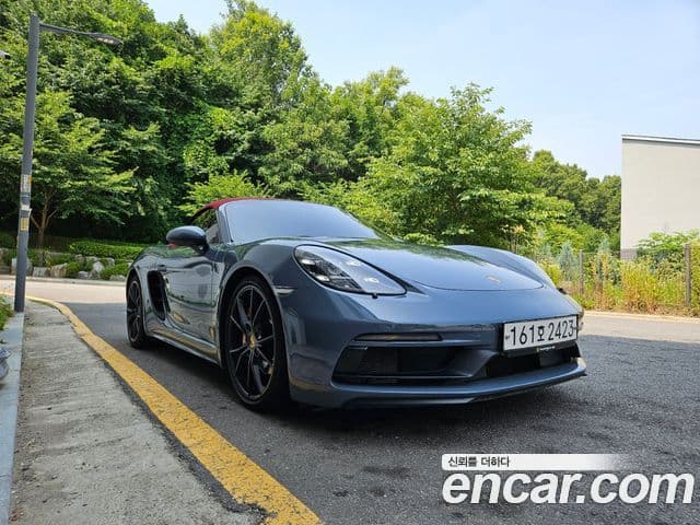 Porsche 718 Boxster 2018 — Şəkil 13/18