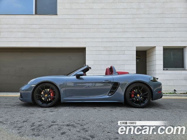 Porsche 718 Boxster 2018 — Şəkil 9/18