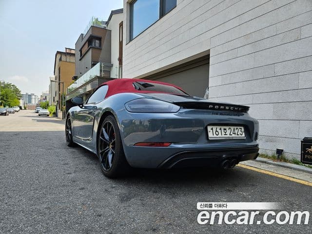 Porsche 718 Boxster 2018 — Şəkil 12/18