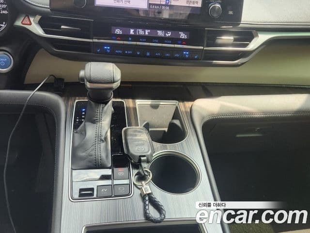 Toyota Sienna 2022 — Photo 5/13
