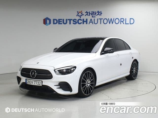 Mercedes-Benz E-Class 2023 — Фото 20/20