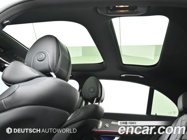 Mercedes-Benz E-Class 2023 — Фото 17/20