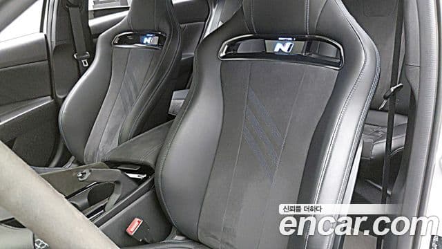 Hyundai Avante 2023 — Фото 17/20