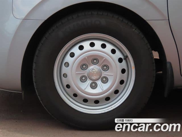 Hyundai Staria 2024 — Şəkil 7/20