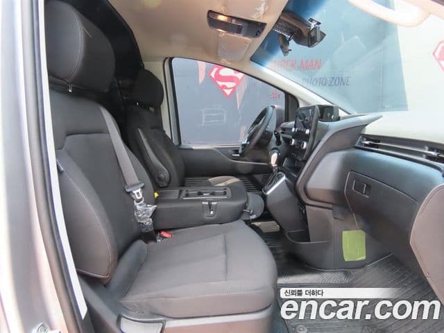 Hyundai Staria 2024 — Şəkil 4/20