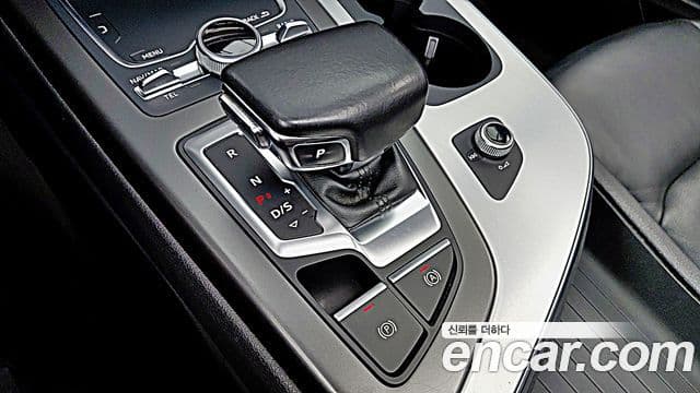 Audi Q7 2019 — Фото 13/20