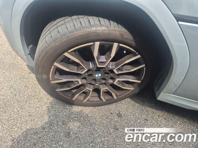 BMW X6 2025 — Фото 12/17