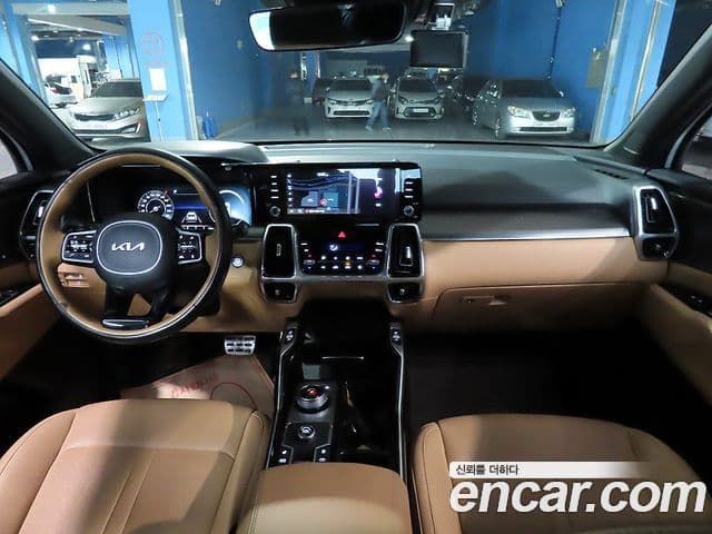 Kia Sorento 2022 — Фото 4/20