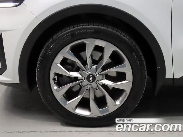 Kia Sorento 2022 — Фото 20/20