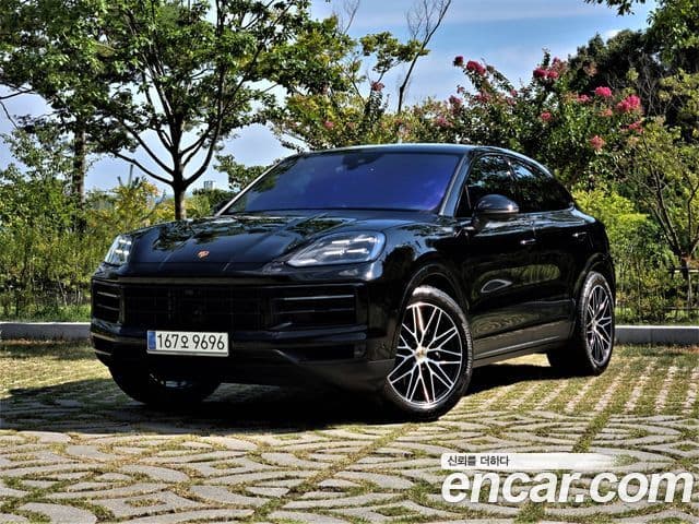 Porsche Cayenne 2023 — ფოტო 2/20
