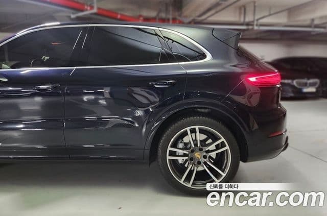 Porsche Cayenne 2020 — Şəkil 9/18
