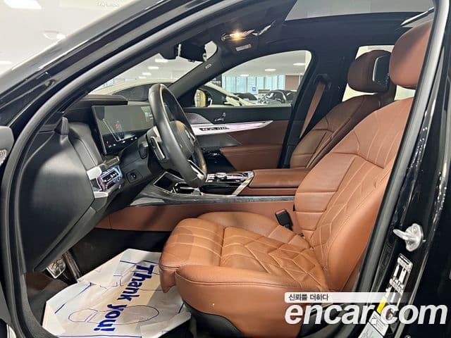 BMW i7 2024 — Photo 16/20