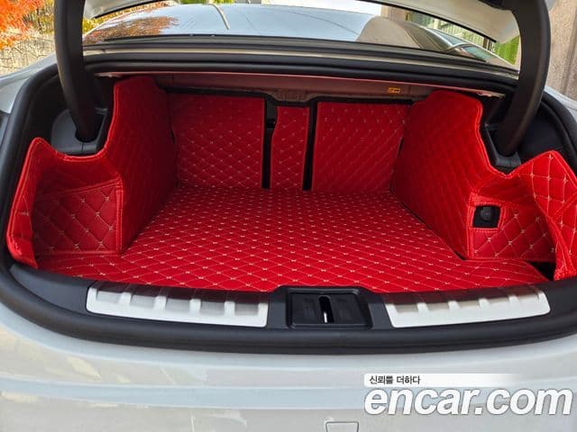 Porsche Taycan 2025 — Photo 3/14