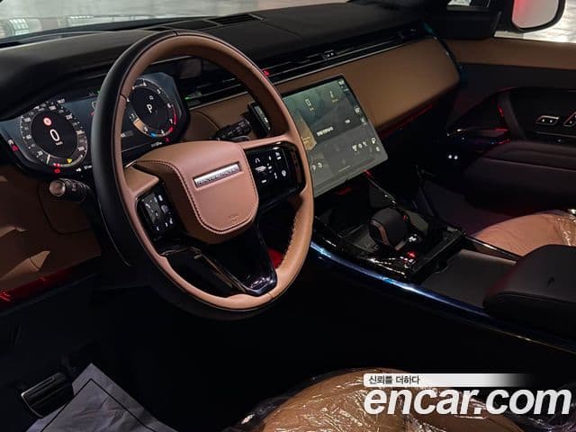 Land Rover Range Rover Sport 2026 — Фото 5/14