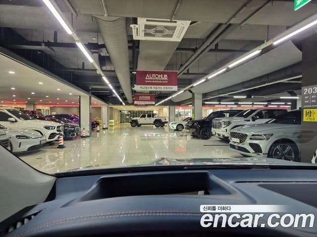 Mercedes-Benz EQS SUV 2023 — Photo 17/20