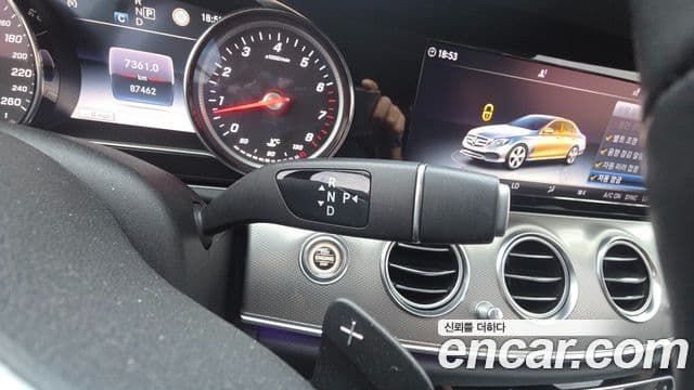 Mercedes-Benz E-Class 2019 — Фото 7/20