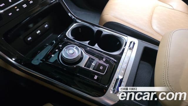 Kia Carnival 2022 — Фото 9/20