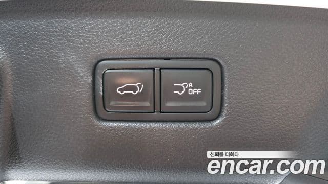 Kia Carnival 2022 — Photo 15/31