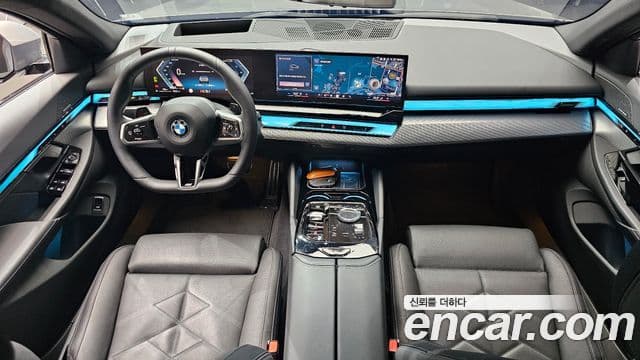BMW 5 Series 2025 — Photo 4/32