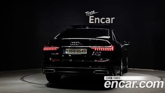 Audi A6 2023 — Photo 13/32