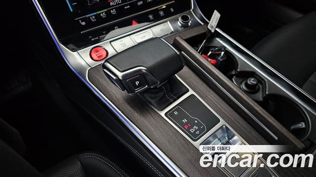 Audi A6 2023 — Photo 9/32