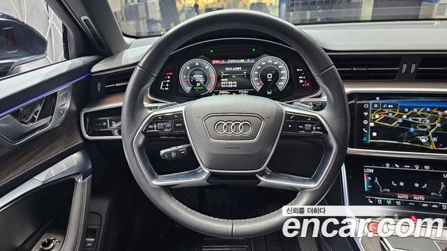 Audi A6 2023 — Photo 10/32