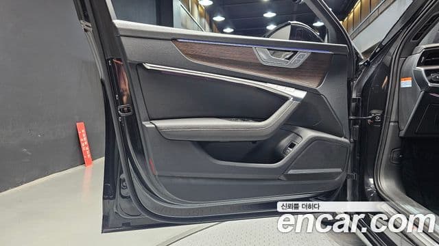Audi A6 2023 — Photo 22/32