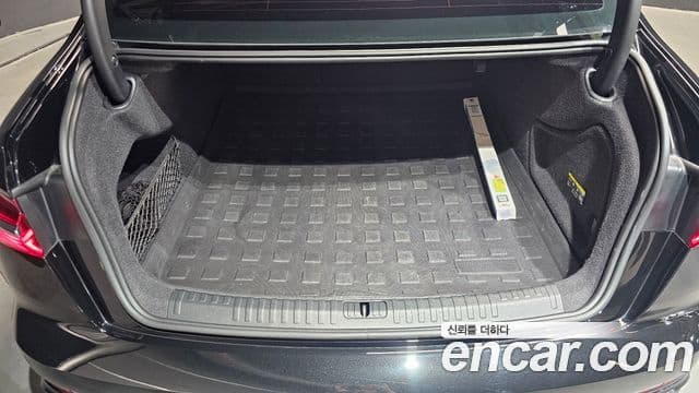Audi A6 2023 — Photo 4/32