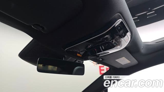 Mercedes-Benz EQE SUV 2023 — ფოტო 8/34