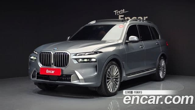 BMW X7 2024 — Photo 4/31