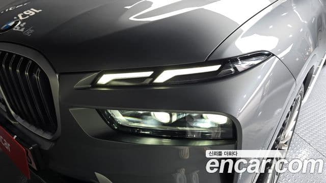 BMW X7 2024 — Photo 11/31