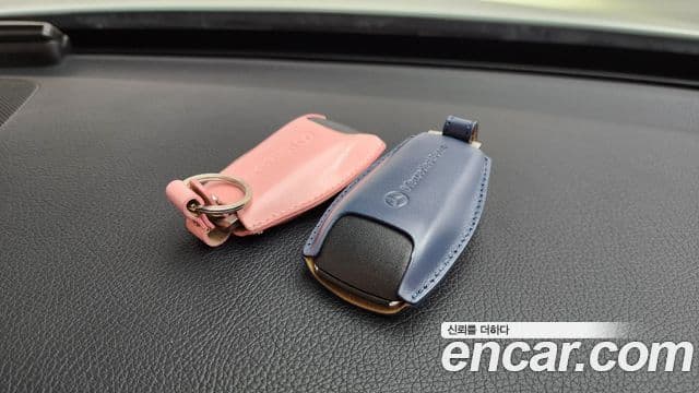 Mercedes-Benz C-Class 2021 — Photo 33/33