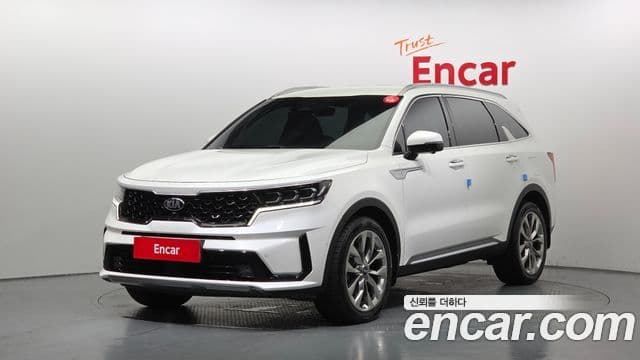 Kia Sorento 2021 — Фото 1/20