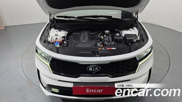 Kia Sorento 2021 — Фото 6/20