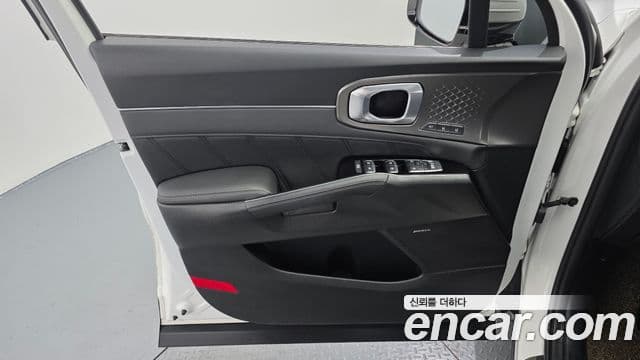 Kia Sorento 2021 — Şəkil 27/36