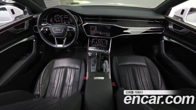 Audi A7 2020 — ფოტო 9/32