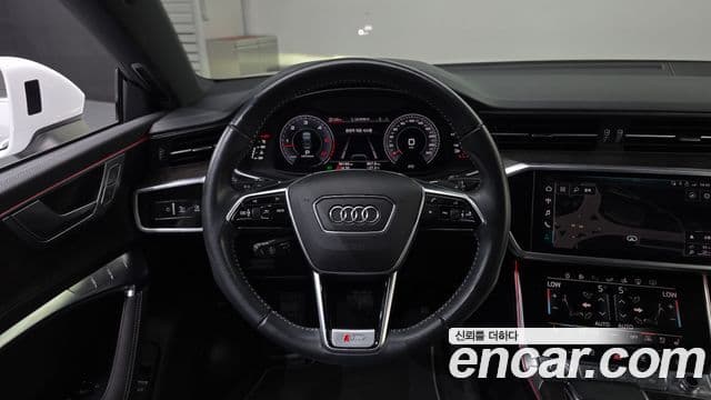 Audi A7 2020 — ფოტო 10/32