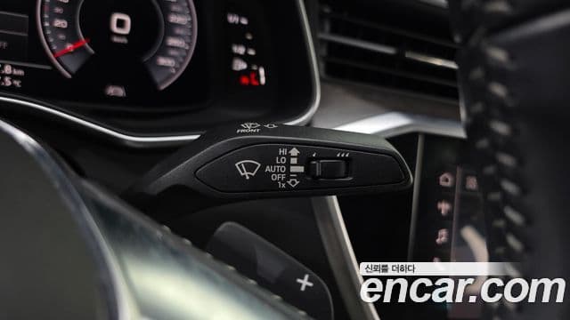 Audi A7 2020 — ფოტო 21/32