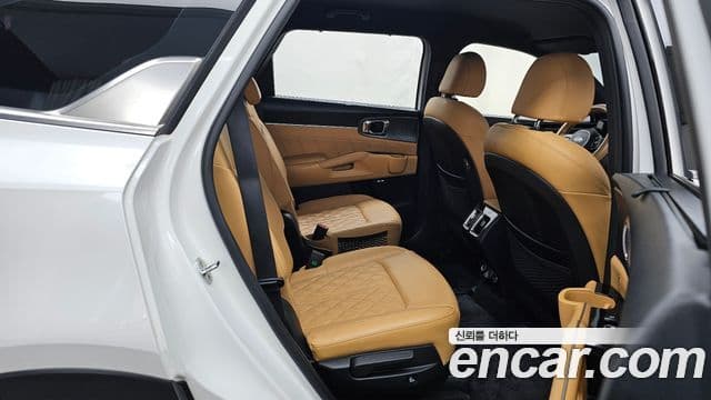 Kia Sorento 2020 — Фото 12/20