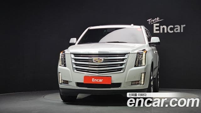 Cadillac Escalade 2020 — Фото 3/20