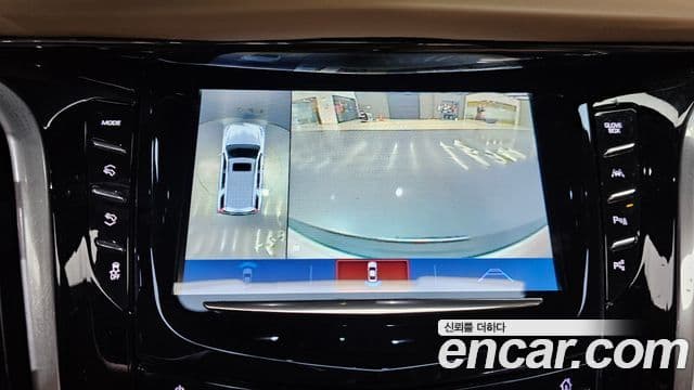 Cadillac Escalade 2020 — Фото 15/20