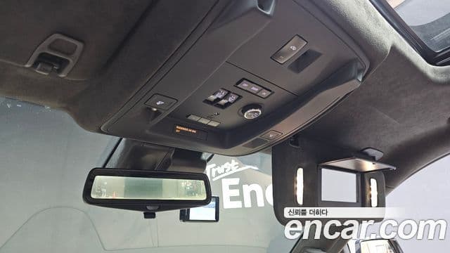Cadillac Escalade 2020 — Photo 17/34