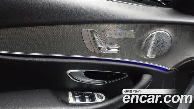 Mercedes-Benz E-Class 2019 — Şəkil 18/36