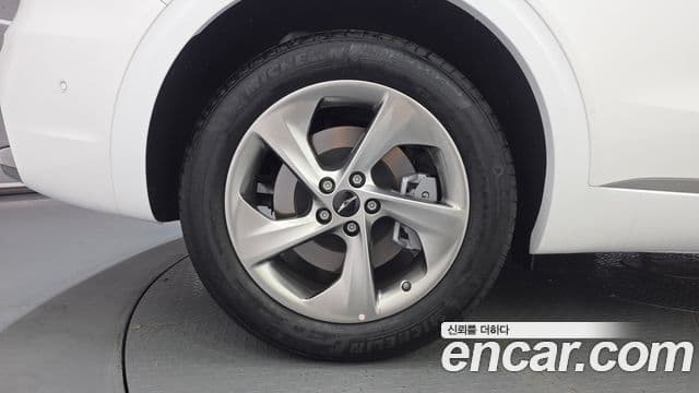 Genesis GV70 2025 — Photo 5/31