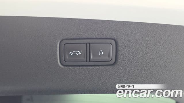 Genesis GV70 2025 — Photo 7/31
