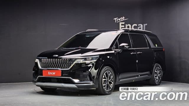 Kia Carnival 2021 — Фото 1/20
